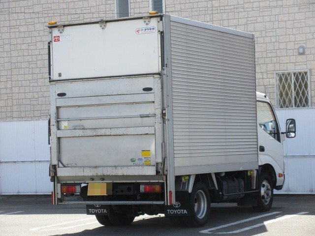 トヨタ ダイナ 小型 バン TKG-XZU605(10155) 3枚目
