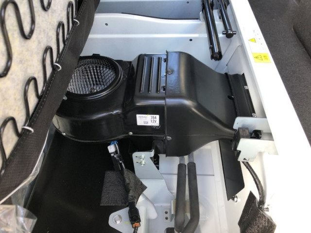 三菱ふそう キャンター 小型 Wキャブ 2RG-FBA20(111528) 42枚目