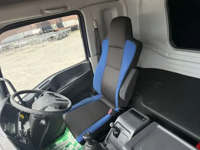 いすゞ ギガ 大型 トラクタ QKG-EXD52BD(108639) 47枚目
