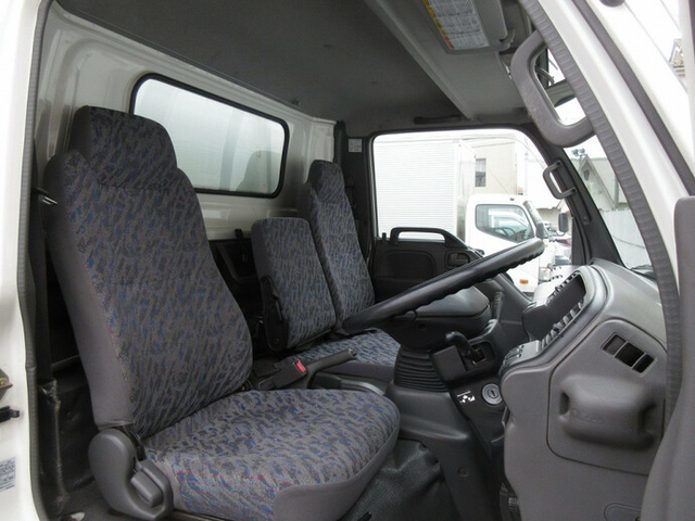 いすゞ エルフ 小型 幌車（ウィング式） KR-NPR81LAR(9233) 31枚目