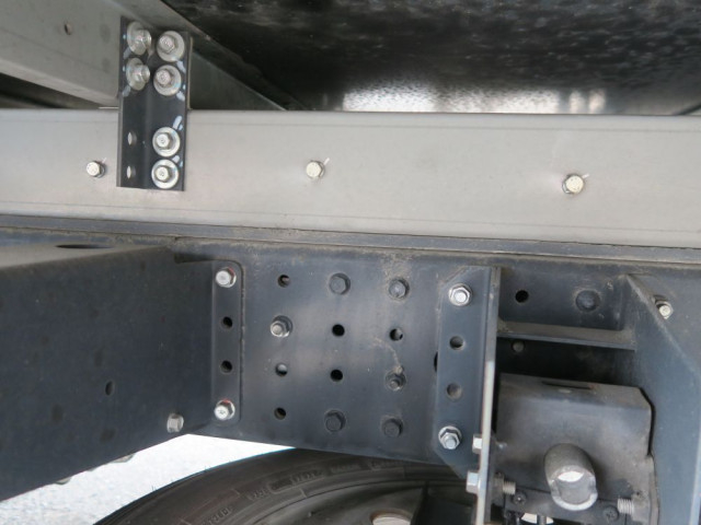 Mitsubishi Fuso canter Small Freezer box_body 2RG-FBAV0(88983) 46枚目