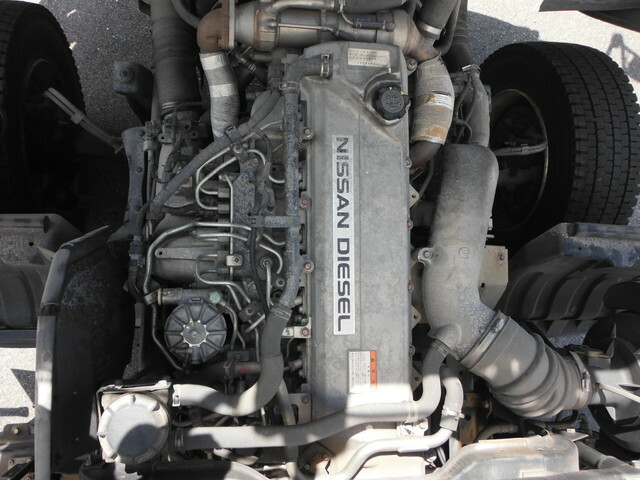 UDトラックス（日産） コンドル 中型 ウィング BDG-PK37C(7921) 11枚目