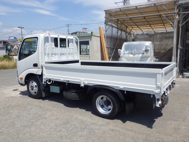 トヨタ トヨエース 小型 平ボディ 2RG-XZC605(110675) 26枚目
