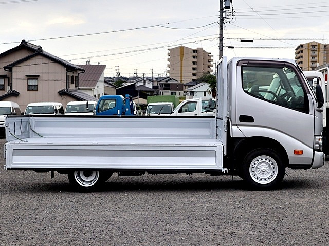 トヨタ ダイナ 小型 平ボディ 2DG-GDY231(105578) 10枚目