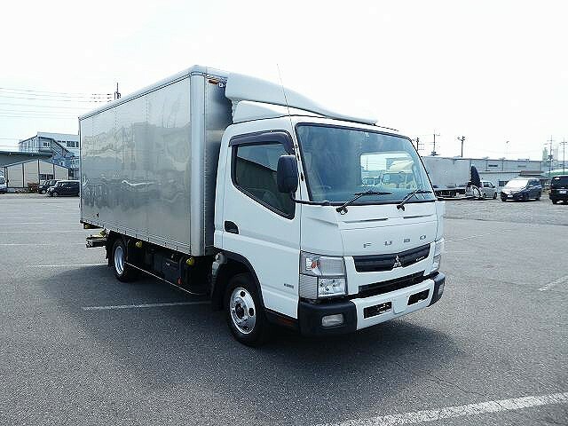 Mitsubishi Fuso canter Small Box body TKG-FEB50(26816) 1枚目