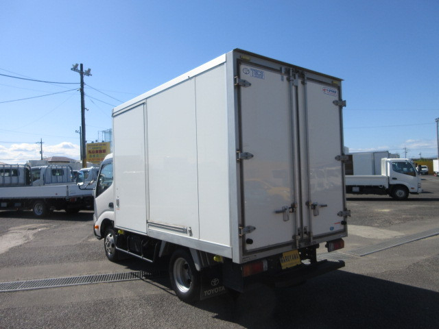 トヨタ ダイナ 小型 バン 2RG-XZC605(113686) 3枚目