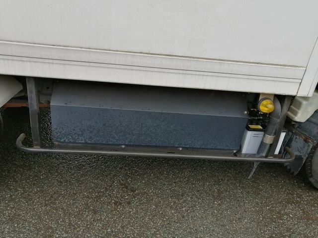 いすゞ エルフ 小型 冷蔵冷凍バン AFG-NKR82N(5402) 33枚目