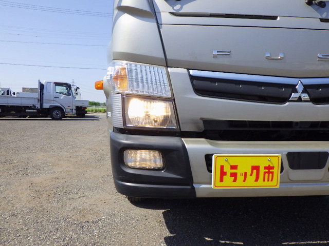 Mitsubishi Fuso canter Small Flat body 2PG-FED90(105775) 3枚目