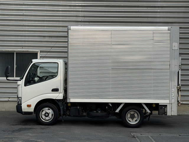 トヨタ ダイナ 小型 バン TPG-XZU605(109344) 2枚目