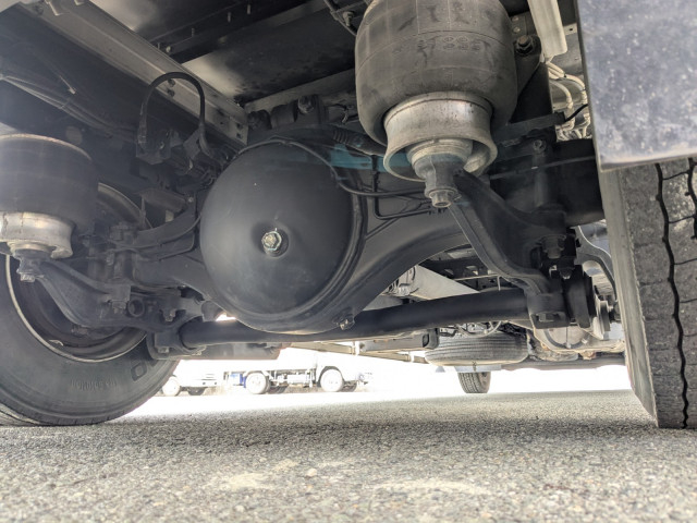 UDトラックス（日産） コンドル 中型 ウィング 2RG-BRR90T2(105291) 14枚目