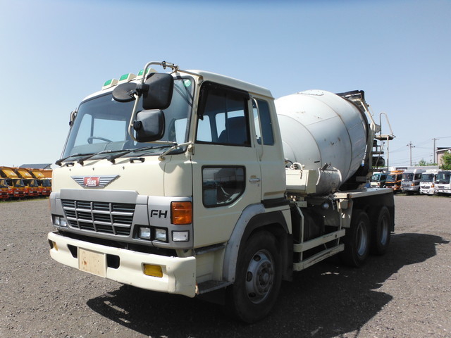 日野 レンジャー 増トン ミキサー車 U-FS2FKAD(1565) 2枚目