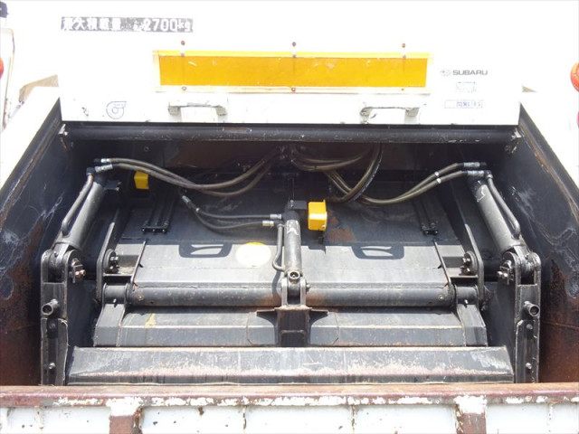 いすゞ エルフ 小型 塵芥車（プレス式） PDG-NPR75N(110686) 13枚目