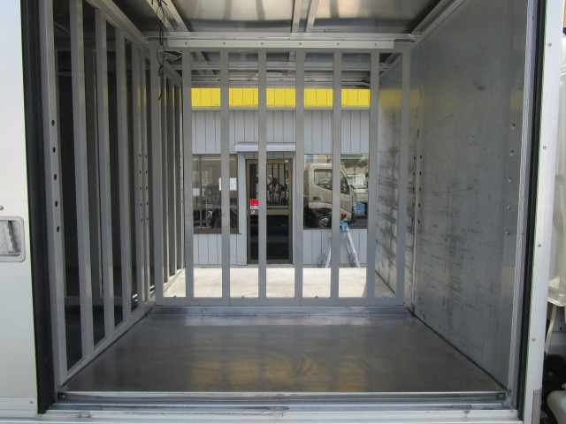 日野 デュトロ 小型 バン TKG-XZU645M(109783) 13枚目