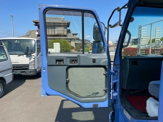 UDトラックス（日産） コンドル 中型 Translation missing: ja.item.body_keijou_enum.body_keijou_almi_block BDG-MK36C(9337) 20枚目