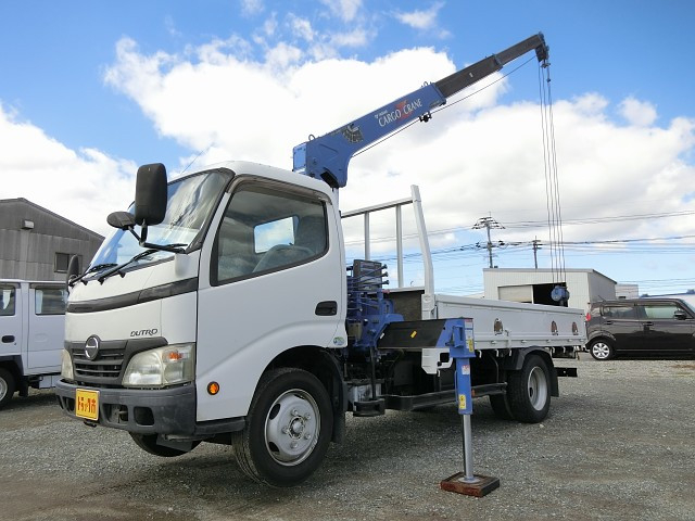 日野 デュトロ 小型 平ボディ（クレーン付） BDG-XZU344M(79368) 1枚目