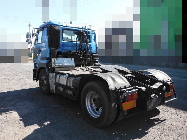 UDトラックス（日産） ビッグサム 大型 トラクタ KL-CK482BHT(2302) 3枚目