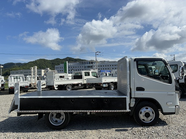 三菱ふそう キャンター 小型 平ボディ 2RG-FBAV0(107924) 12枚目