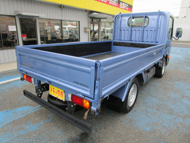 Nissan atlas Small Flat body CBF-SQ2F24(103735) 3枚目