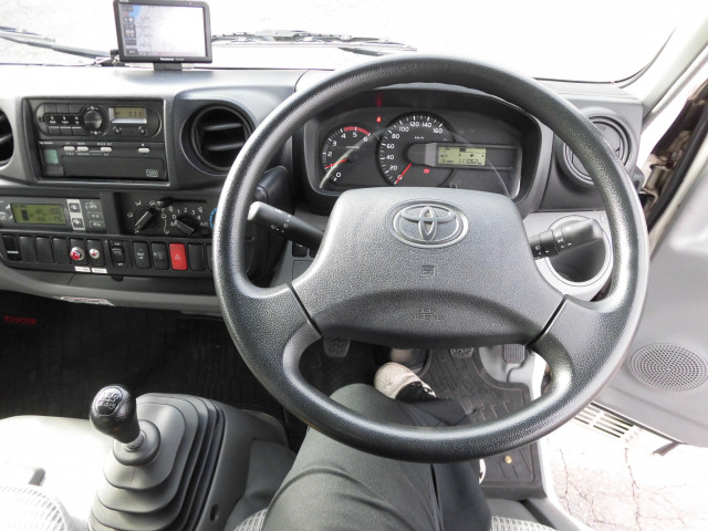 トヨタ トヨエース 小型 冷蔵冷凍バン QDF-KDY231(78417) 28枚目