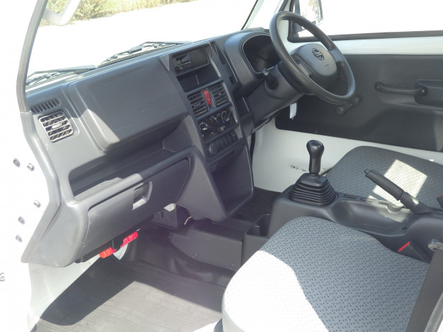 日産自動車 クリッパー 小型 平ボディ EBD-DR16T(112059) 8枚目