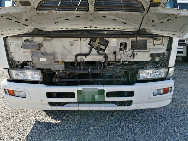 UDトラックス（日産） コンドル 中型 冷蔵冷凍バン BDG-MK36C(5466) 78枚目