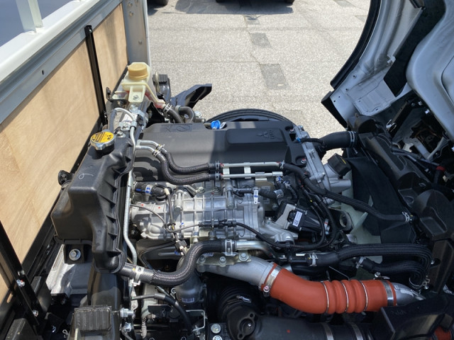 三菱ふそう キャンター 小型 平ボディ 2RG-FEAV0(112577) 10枚目