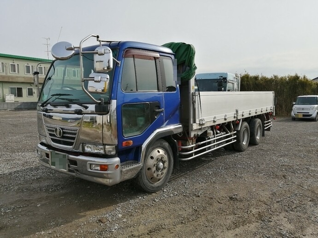 UDトラックス（日産） コンドル 増トン 平ボディ BDG-PW37C(5506) 2枚目