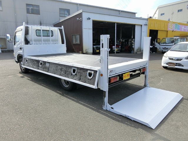 日野 デュトロ 小型 平ボディ BDG-XZU414M(112664) 22枚目