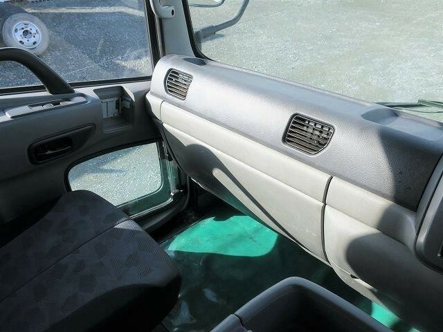 UDトラックス（日産） コンドル 中型 Translation missing: ja.item.body_keijou_enum.body_keijou_almi_block TKG-MK38L(27536) 13枚目