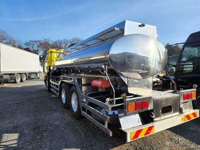 Isuzu giga Large Tank truck QKG-CYL77AM(39871) 3枚目