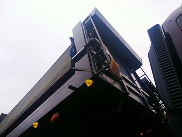 三菱ふそう スーパーグレート 大型 土砂ダンプ QPG-FV60VX(34544) 26枚目
