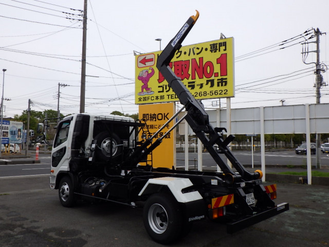 三菱ふそう ファイター 中型 コンテナ専用車 2KG-FK72F(104854) 4枚目