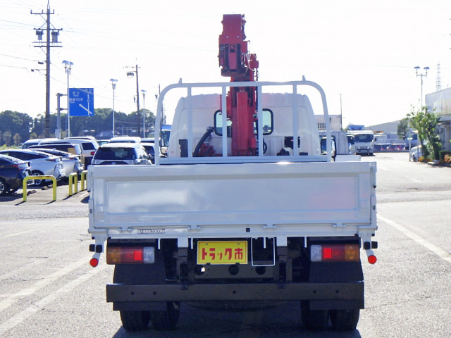 トヨタ ダイナ 小型 平ボディ（クレーン付） 2RG-XZU650(113408) 6枚目
