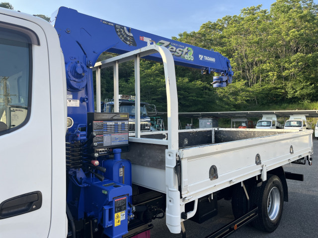 トヨタ ダイナ 小型 平ボディ（クレーン付） TKG-XZU712(105504) 16枚目