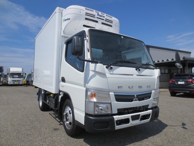 三菱ふそう キャンター 小型 冷蔵冷凍バン 2PG-FBAV0(11693) 3枚目