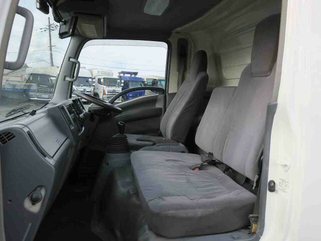 いすゞ エルフ 小型 バン BDG-NPR85AN(37679) 21枚目