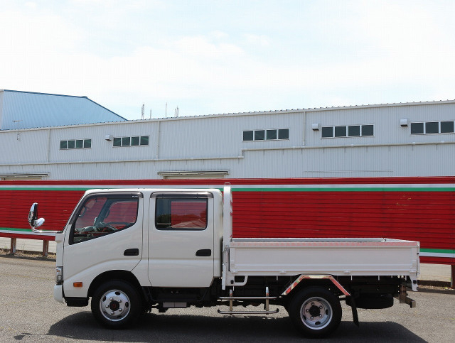 日野 デュトロ 小型 Wキャブ TKG-XZU685M(110283) 8枚目