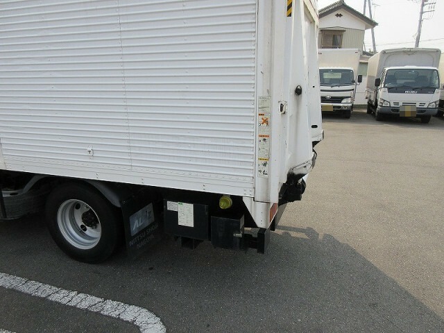 いすゞ エルフ 小型 バン PB-NKR81AN(6599) 19枚目