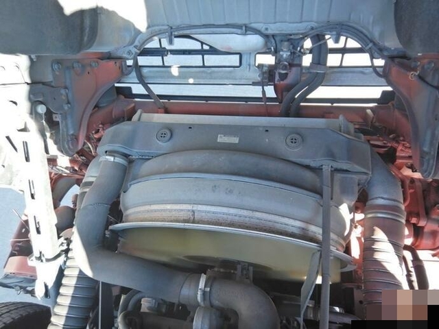 UDトラックス（日産） クオン 大型 トラクタ LKG-GK5XAB(8467) 30枚目