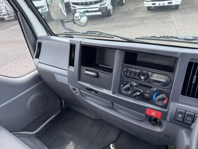 いすゞ エルフ 小型 コンテナ専用車 TPG-NKR85AN(110886) 22枚目