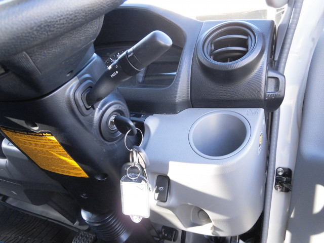 日野 デュトロ 小型 平ボディ 2KG-XZC605M(100749) 30枚目