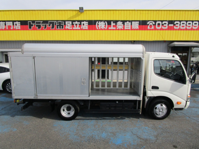 トヨタ トヨエース 小型 バン TKG-XZC645(100353) 9枚目