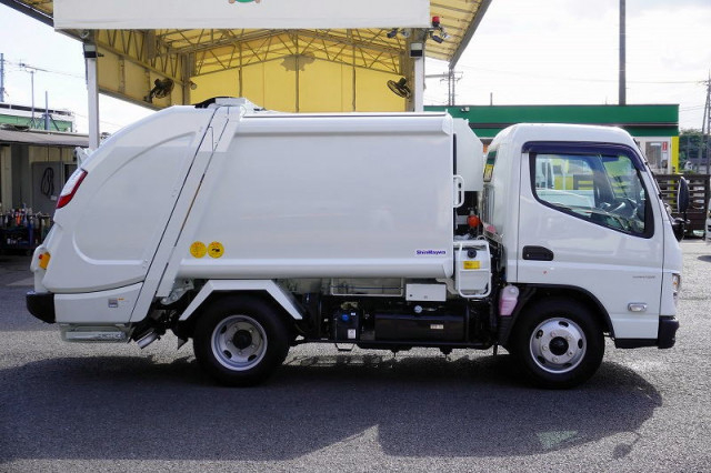 三菱ふそう キャンター 小型 塵芥車（プレス式） 2RG-FEAV0(113775) 5枚目