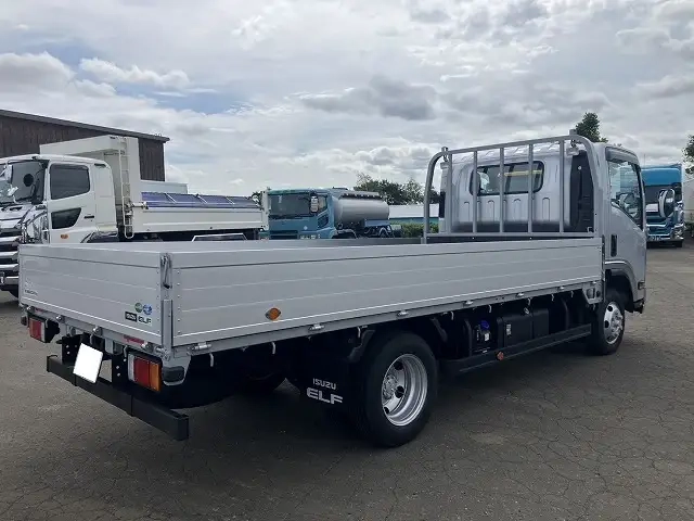 いすゞ エルフ 小型 平ボディ 2RG-NPS88AR(110827) 5枚目