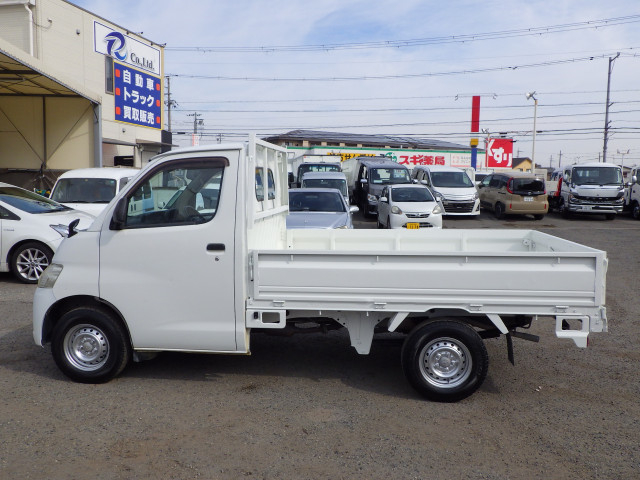 トヨタ ライトエース 小型 平ボディ DBF-S402U(100331) 3枚目