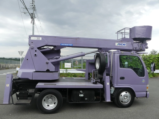 いすゞ エルフ 小型 特装車・その他 KR-NKR81E3N(106519) 3枚目