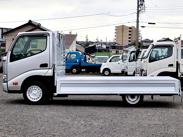 トヨタ ダイナ 小型 平ボディ 2DG-GDY231(105578) 13枚目