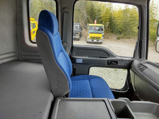 いすゞ ギガ 大型 トラクタ LKG-EXD52AD(9996) 42枚目