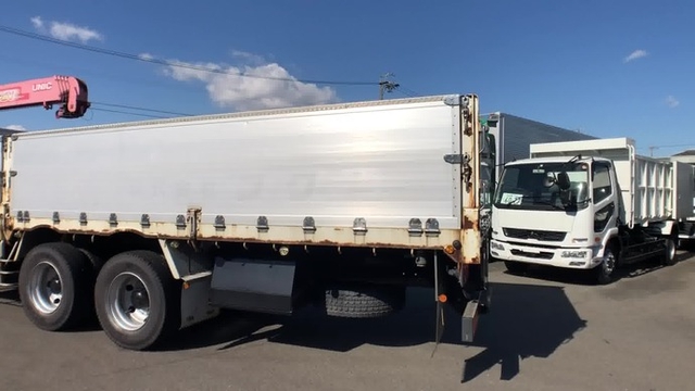 いすゞ ギガ 大型 平ボディ（クレーン付） PKG-CYY77V8(36725) 14枚目