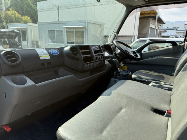 Hino dutro Small Flat body TKG-XZC710M(109622) 25枚目